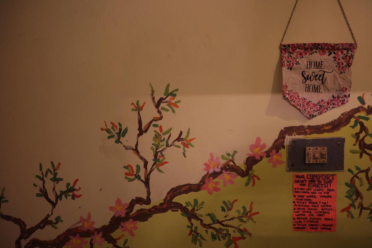 Good Vibes Hostel Varanasi Ngoại thất bức ảnh