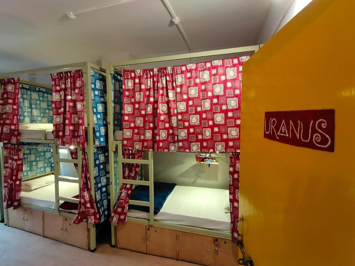 Good Vibes Hostel Varanasi Ngoại thất bức ảnh