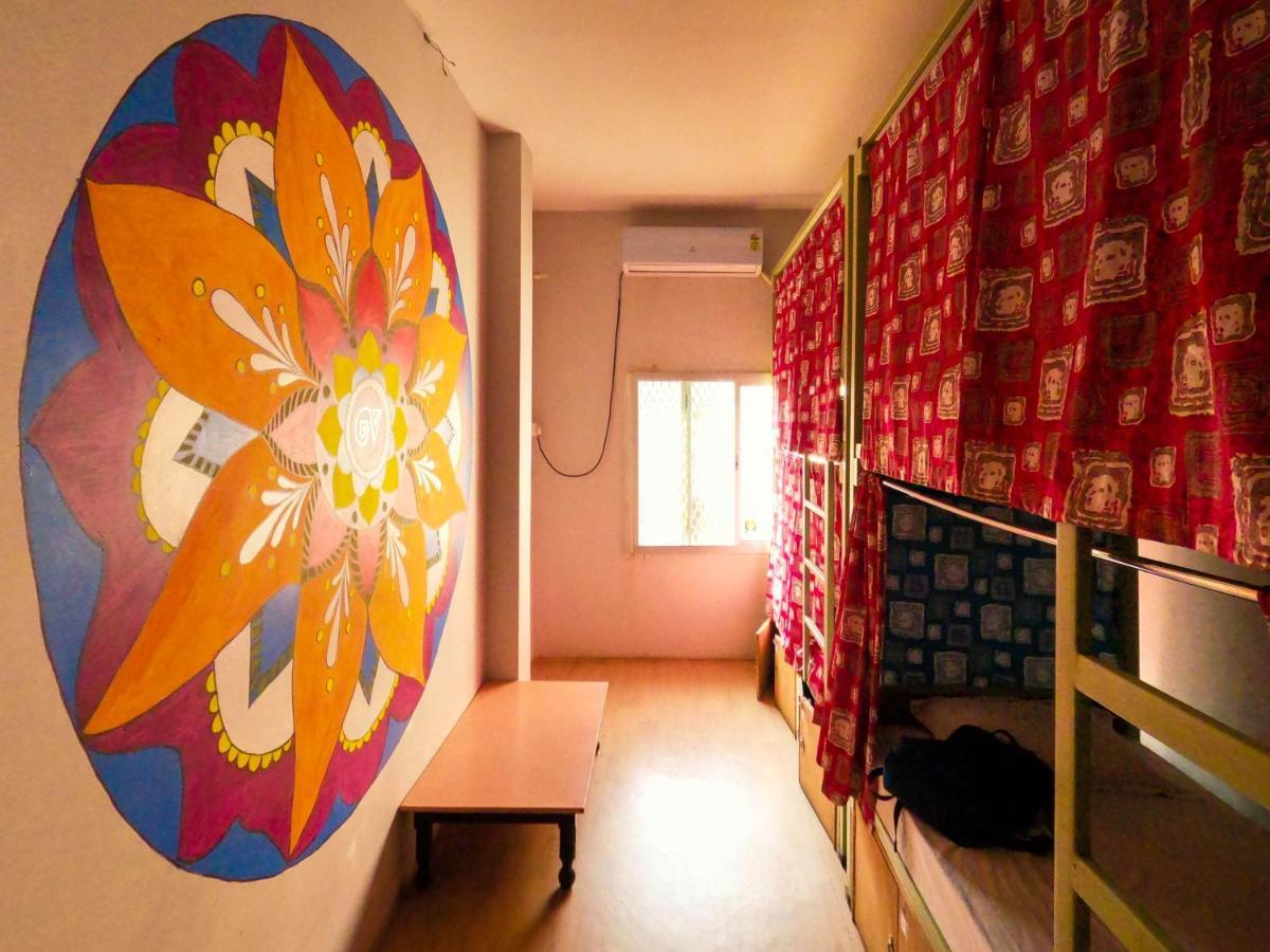 Good Vibes Hostel Varanasi Ngoại thất bức ảnh