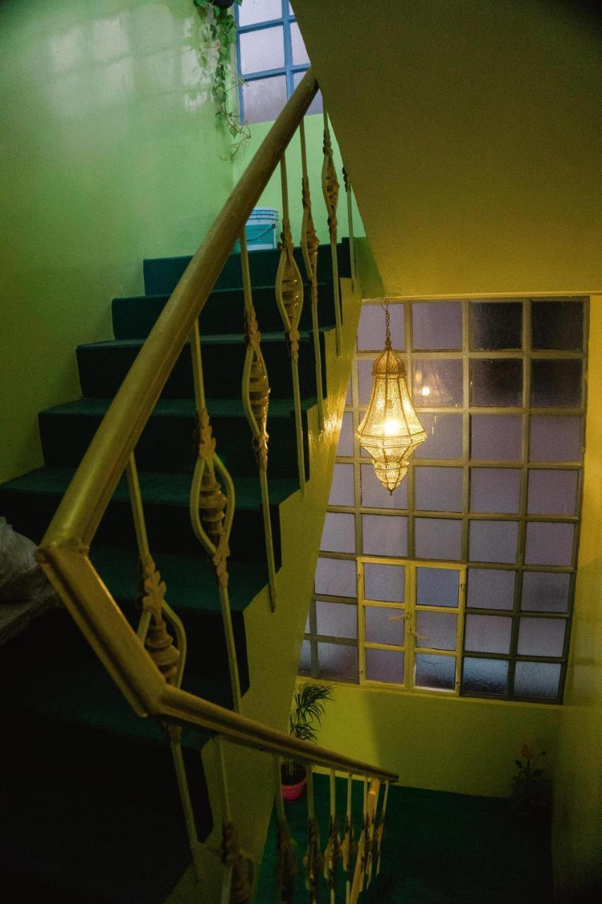 Good Vibes Hostel Varanasi Ngoại thất bức ảnh