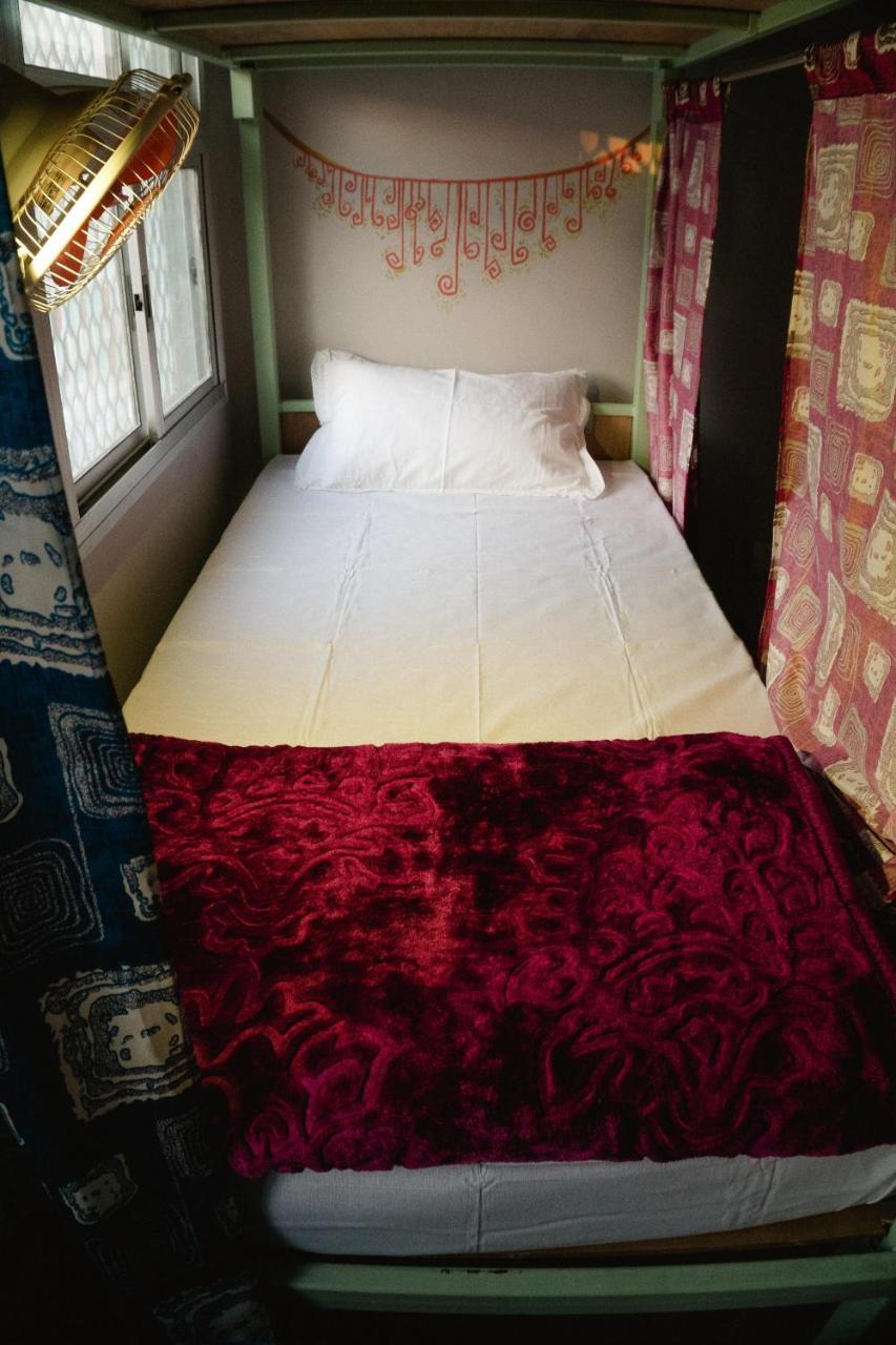Good Vibes Hostel Varanasi Ngoại thất bức ảnh