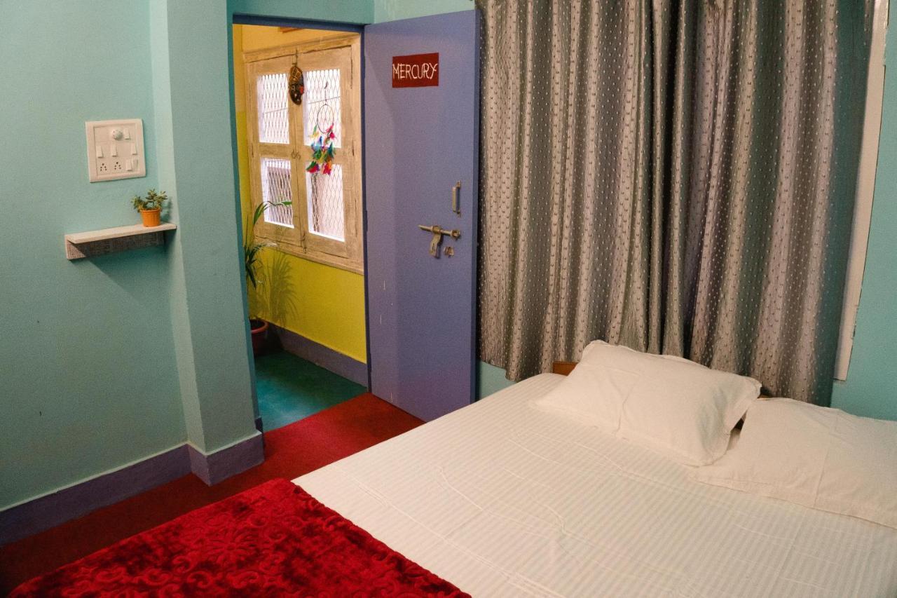 Good Vibes Hostel Varanasi Ngoại thất bức ảnh